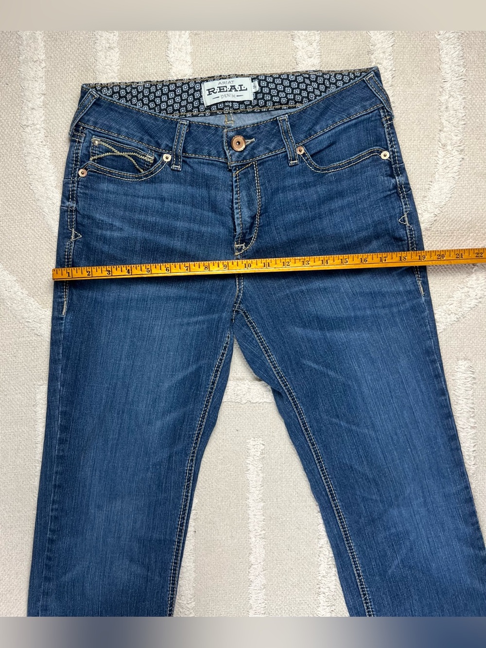 Ariat R.E.A.L. Mid Rise Straight Leg Western Jeans Thick Stitch – Size 31R - Picture 10 of 13